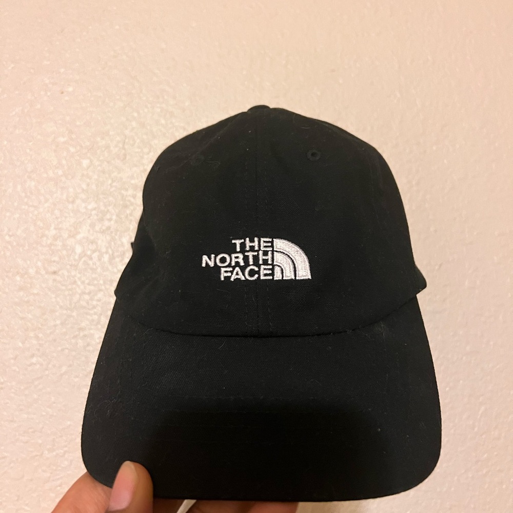 North face hat.